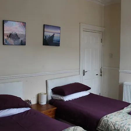 Napier Town House - Self Catering - Style - Twin And Double Pensión Workington